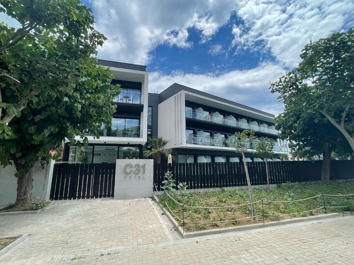 Hotel C31 Castelldefels Exterior photo