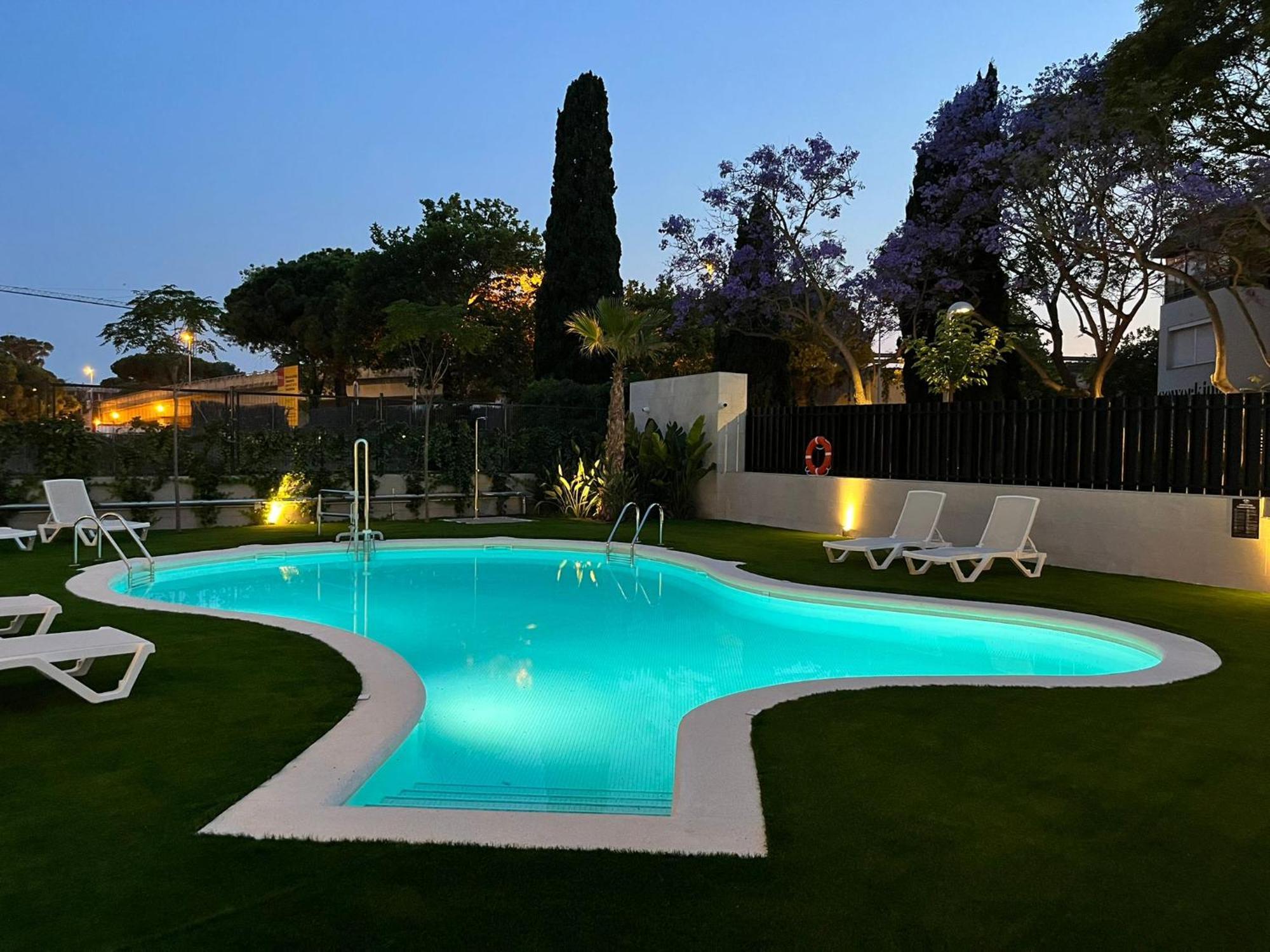 Hotel C31 Castelldefels Exterior photo