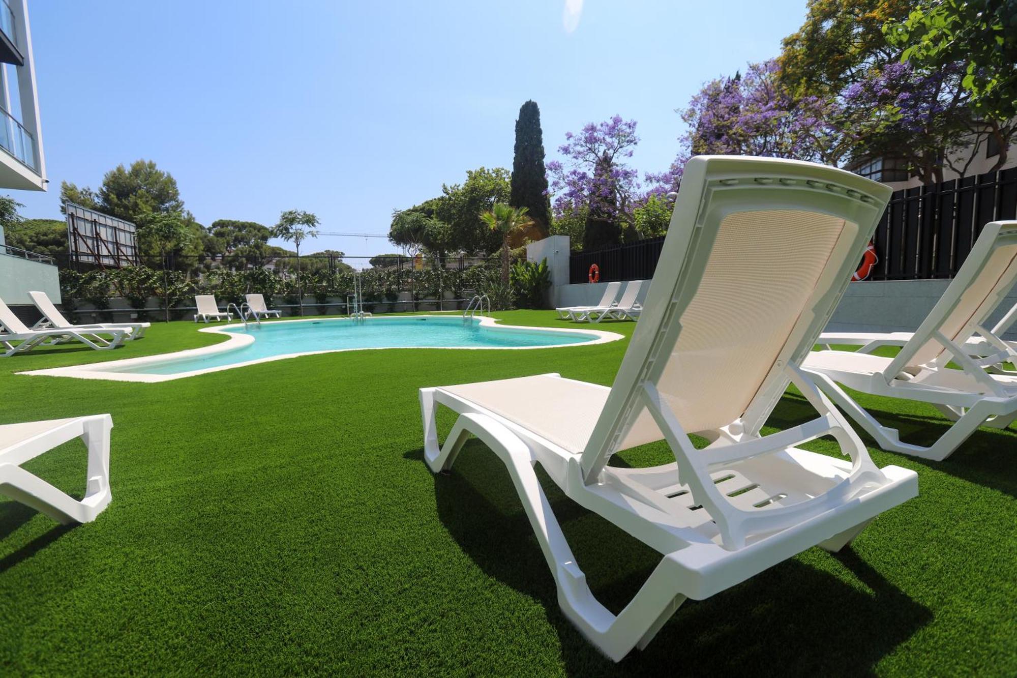 Hotel C31 Castelldefels Exterior photo
